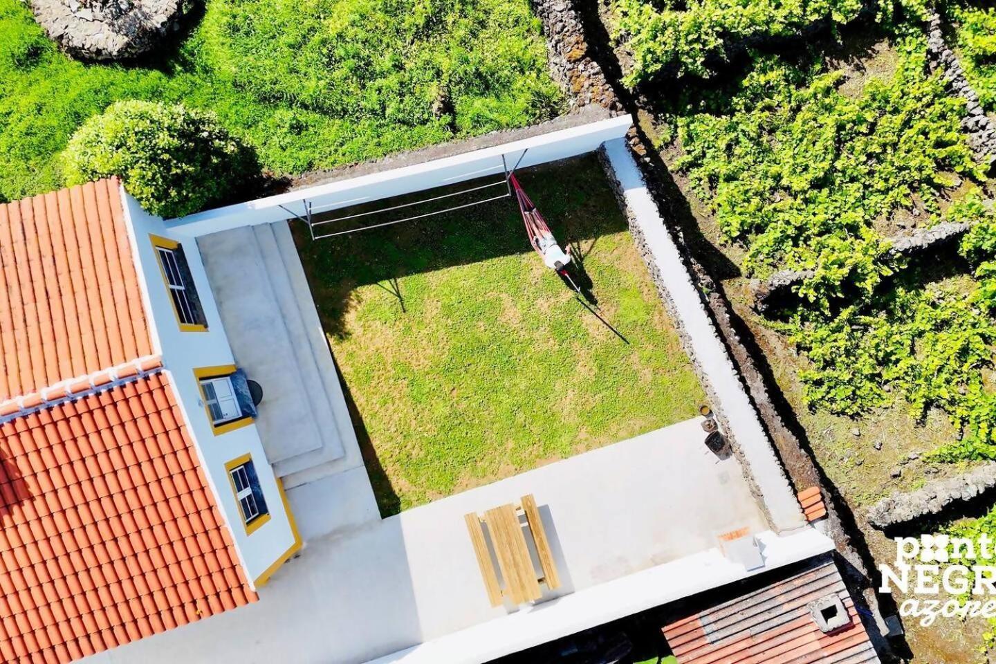 The Biscuit House By Pontanegraazores Praia da Vitoria Bagian luar foto